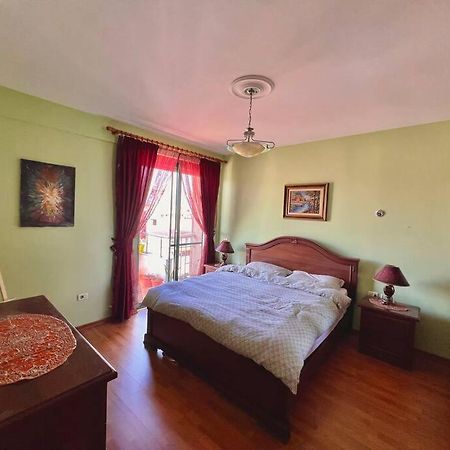 Central Tirana Flat Near Bazaar 外观 照片